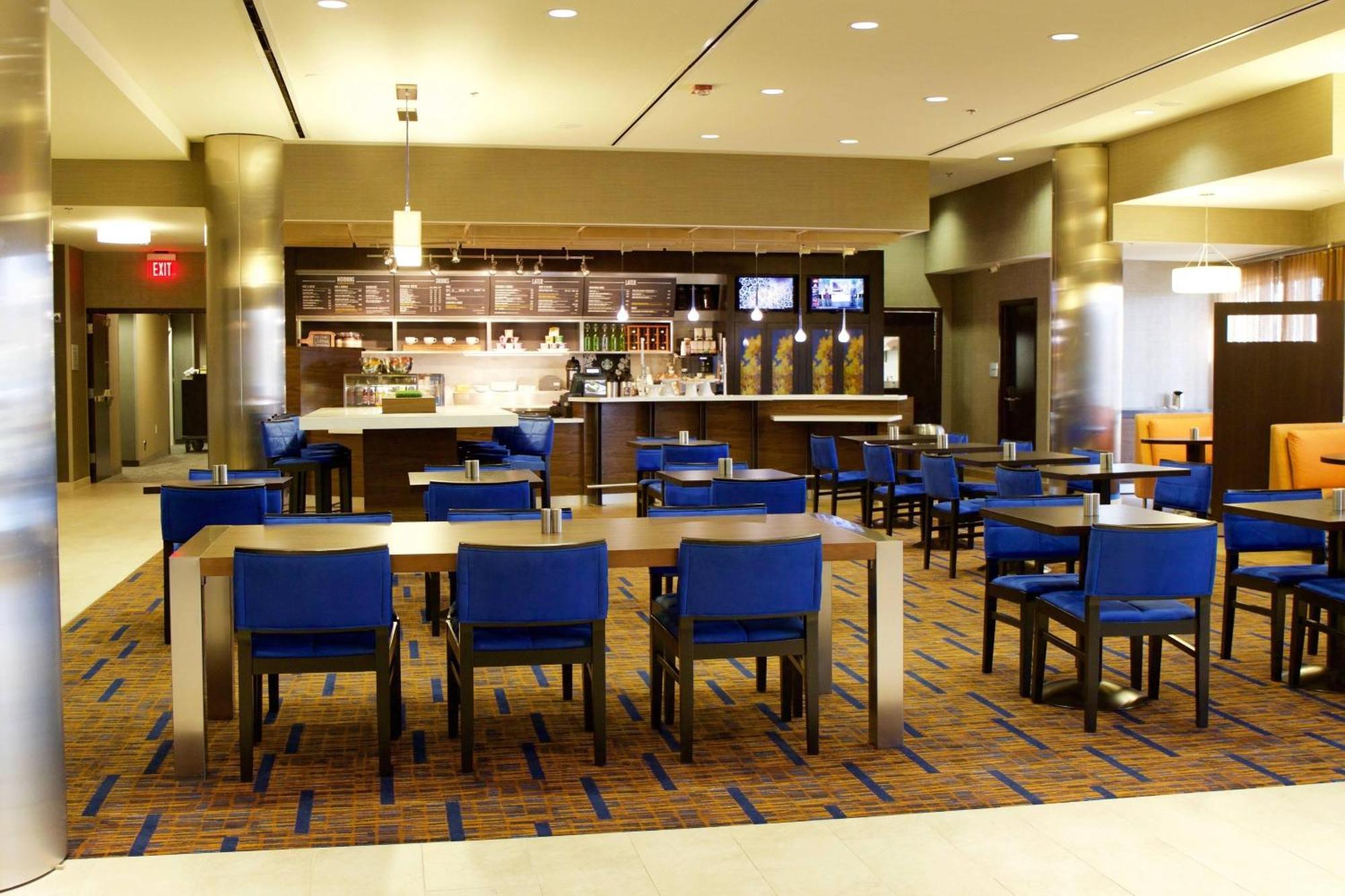 Courtyard By Marriott Asheville Airport Fletcher Eksteriør billede
