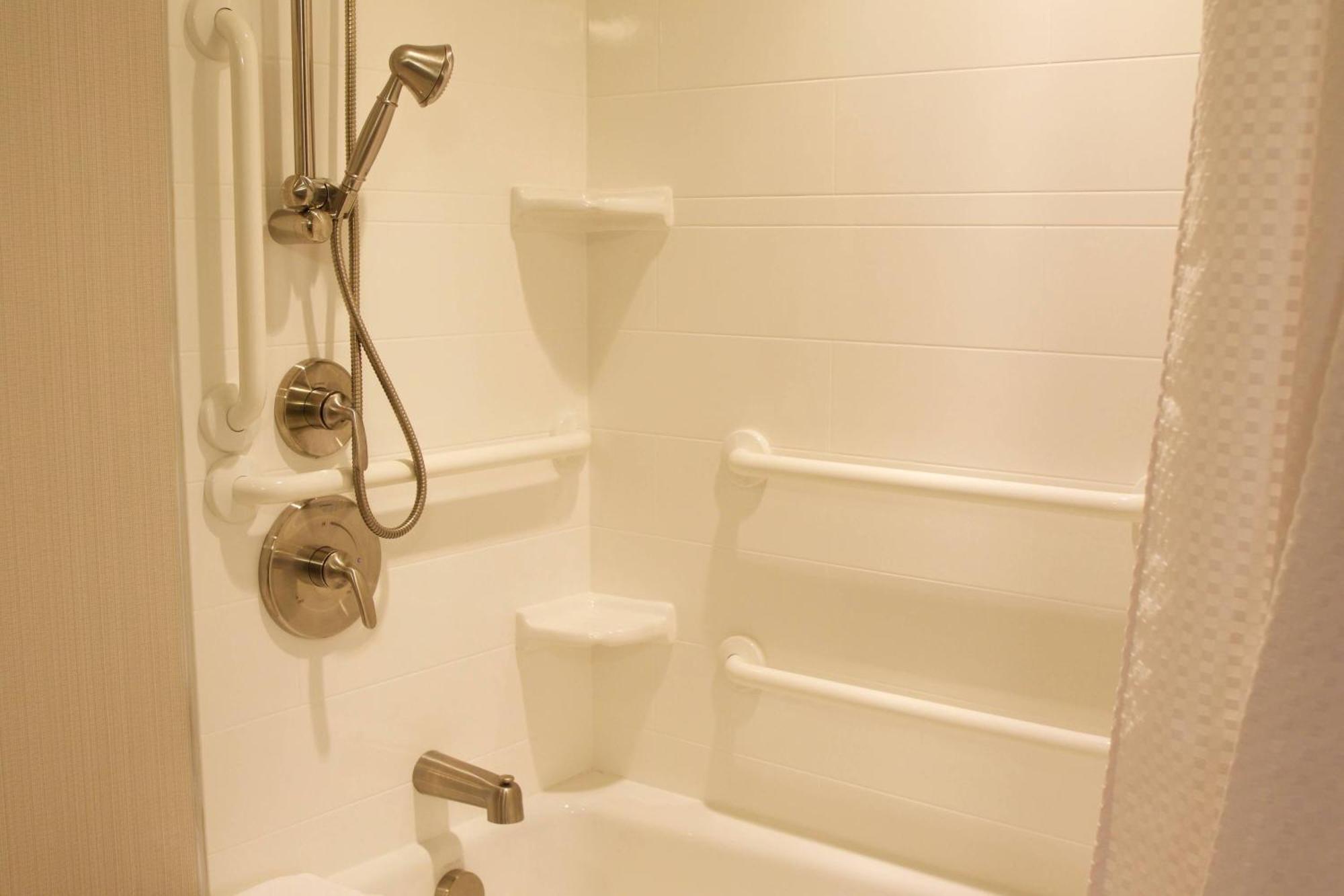 Courtyard By Marriott Asheville Airport Fletcher Eksteriør billede
