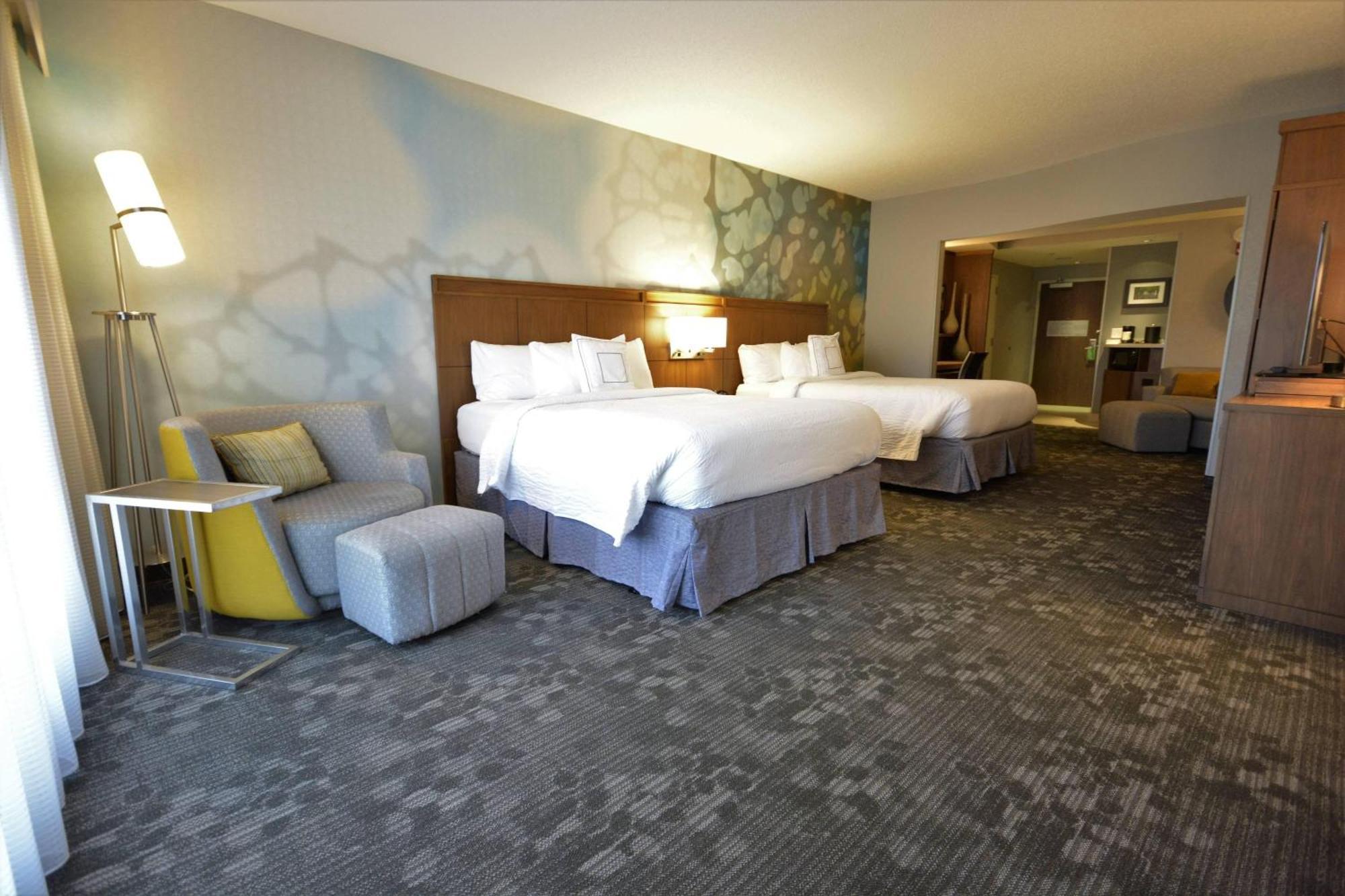 Courtyard By Marriott Asheville Airport Fletcher Eksteriør billede